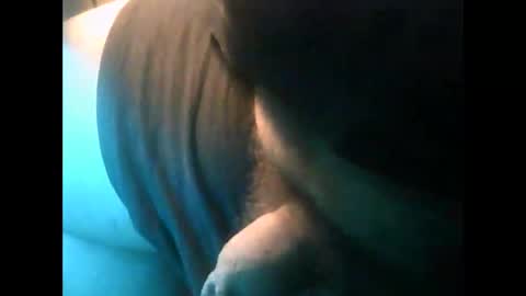 moltencore93 online show from December 15, 6:59 pm