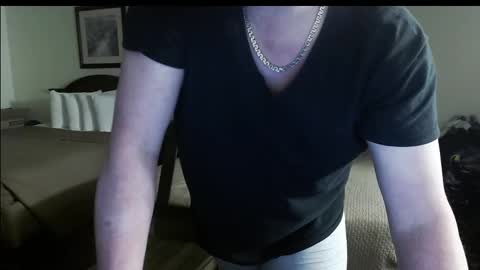 Kingalby817 online show from February 25, 4:35 am