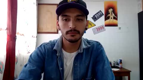 Snapshot of morbidangel08 chatting on December 3, 8:17 pm Abelardo online show from December 3, 8:17 pm