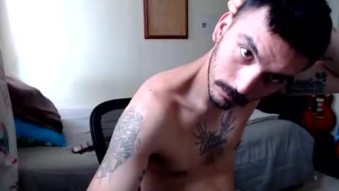 Snapshot of morbidangel08 chatting on September 26, 5:21 pm Abelardo online show from September 26, 5:21 pm