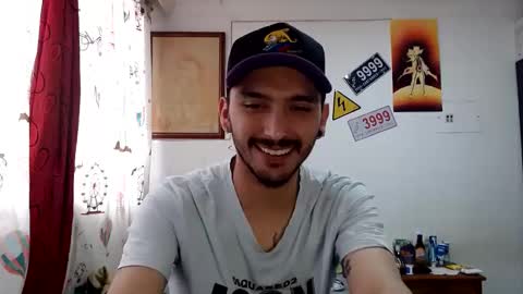 Snapshot of morbidangel08 chatting on December 10, 6:17 pm Abelardo online show from December 10, 6:17 pm