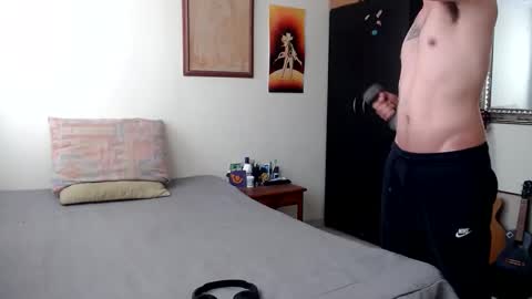 Snapshot of morbidangel08 chatting on February 1, 5:47 pm Abelardo online show from February 1, 5:47 pm