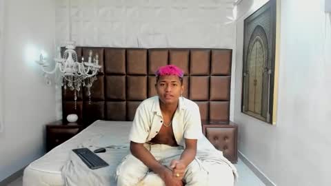 Mmorenito online show from January 8, 7:08 pm