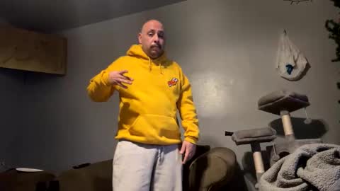 morethanenough437431 online show from October 23, 7:12 am