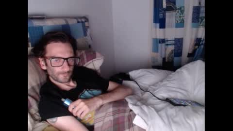 Snapshot of morris_slug_the_second chatting on October 29, 2:58 am Adam online show from October 29, 2:58 am