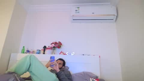 twennysevv27 online show from January 29, 3:12 am