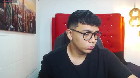 Mou Fly online show from November 6, 11:57 am