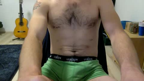 mountaincock199720 online show from December 11, 3:44 pm