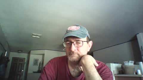 MrAnonymou57 online show from April 14, 6:07 pm