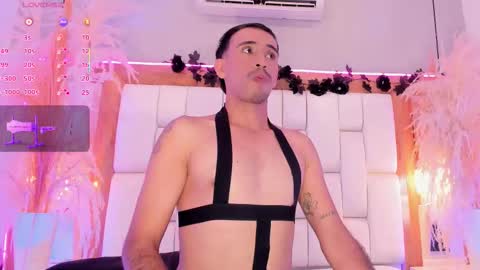 aron online show from February 9, 3:11 am