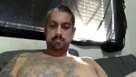 Snapshot of mr_cherrypopper_85 chatting on February 5, 11:39 pm All in you online show from February 5, 11:39 pm