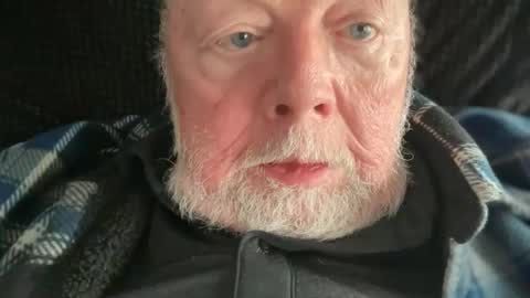 Jess online show from March 4, 7:43 pm