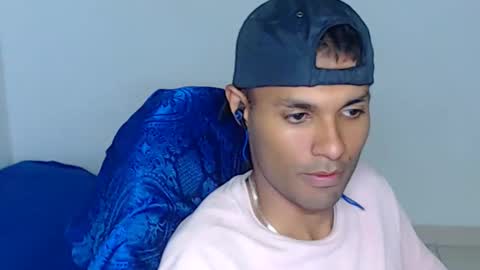 Max online show from March 24, 1:22 am