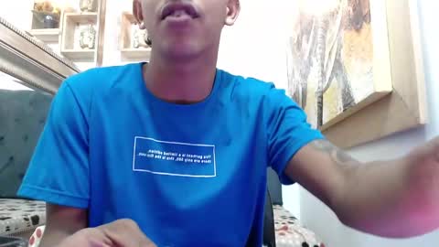 Snapshot of mr_stiven_ chatting on December 21, 3:25 am mr_stiven_ online show from December 21, 3:25 am