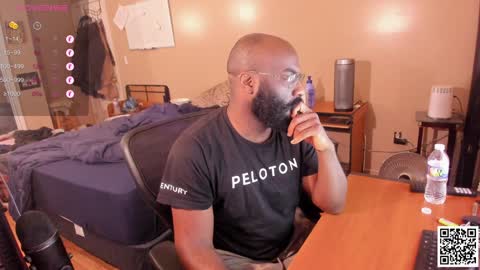 Chuck Daily online show from December 12, 5:20 am