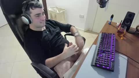 GoodBoy online show from January 15, 6:40 pm