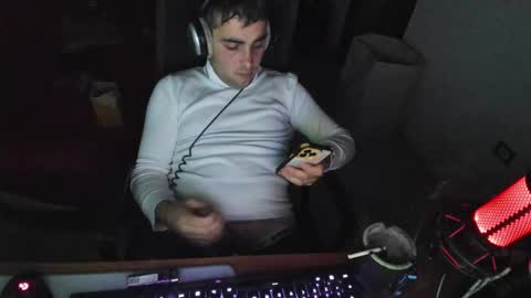 GoodBoy online show from October 14, 6:59 pm