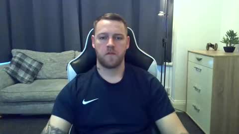 mrengland86566 online show from February 17, 7:51 am