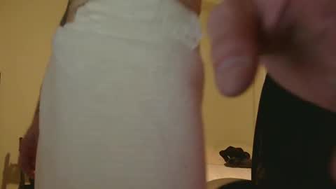 IwantU2WatchME online show from December 2, 1:03 pm