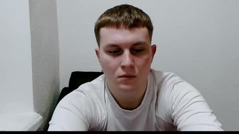 Max online show from February 2, 8:17 pm