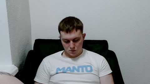 Max online show from February 3, 8:47 pm