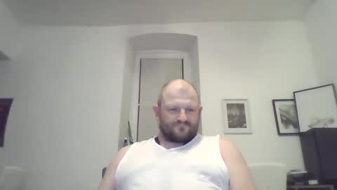 mrhotsex69 online show from December 14, 1:12 am