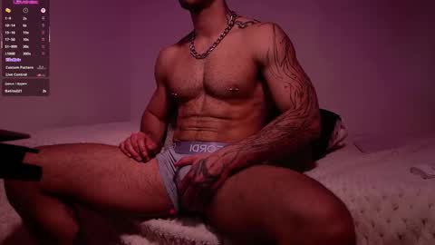 Juan online show from February 9, 6:56 pm