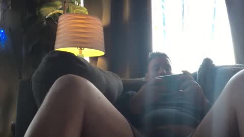 mrjohnlbrown online show from November 30, 3:58 pm