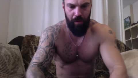 Snapshot of mrmsnow chatting on October 25, 9:33 am Mr Snow online show from October 25, 9:33 am