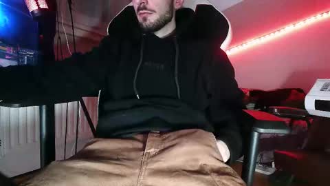 MrRogue online show from December 1, 7:50 pm