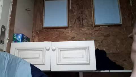 mrthickness80 online show from December 21, 7:38 am