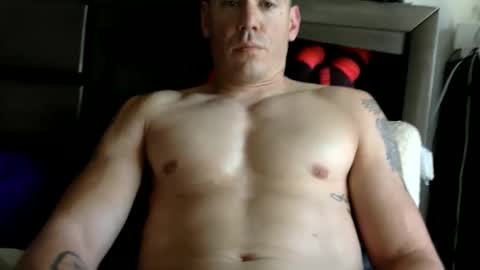 mtntough24 online show from November 10, 8:47 pm