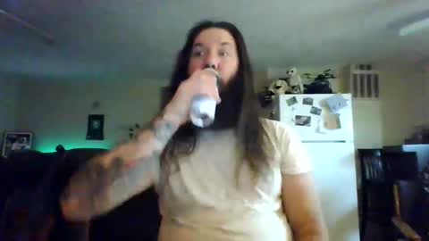 Mudge online show from February 5, 3:23 am