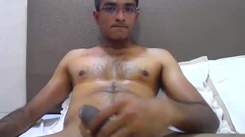 Snapshot of mumbaimonster8inch chatting on October 8, 12:20 pm rajesh engineer online show from October 8, 12:20 pm
