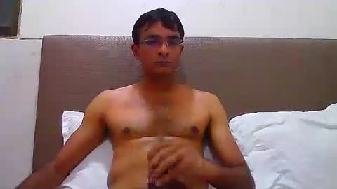 Snapshot of mumbaimonster8inch chatting on September 10, 11:53 am rajesh engineer online show from September 10, 11:53 am