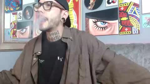 Snapshot of murdockh chatting on September 22, 2:22 am murdok online show from September 22, 2:22 am
