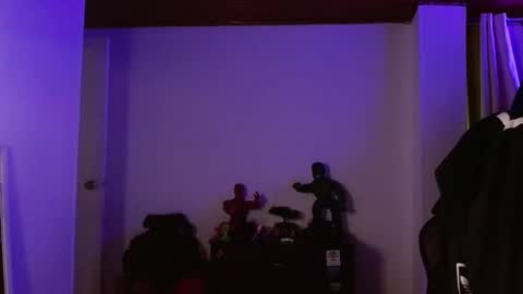 David Big online show from November 21, 7:46 pm