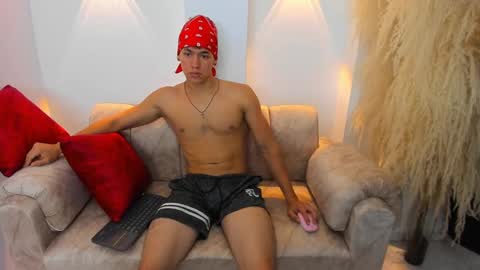 myke online show from December 19, 6:23 pm