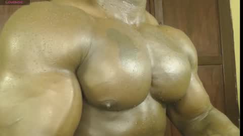 musclegod23 online show from November 8, 5:49 pm