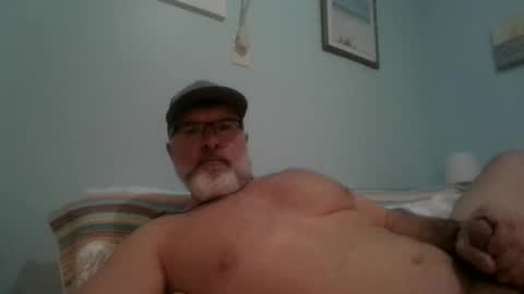 Snapshot of musclemeat41 chatting on February 13, 6:38 pm musclemeat41 online show from February 13, 6:38 pm