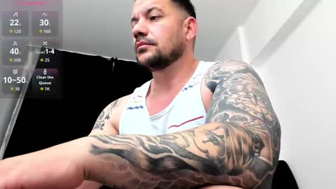 MuscleMonster31 online show from November 16, 9:33 am