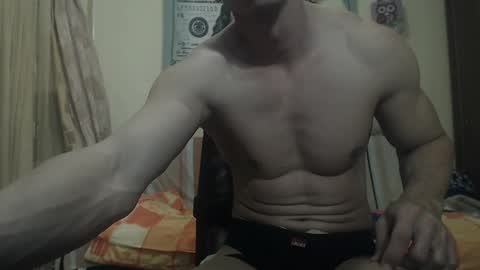Snapshot of musculargod chatting on January 27, 10:16 pm SexyMuscled online show from January 27, 10:16 pm