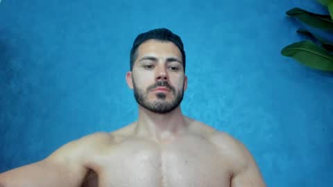 muscularmaster onlyfans online show from April 20, 9:06 pm