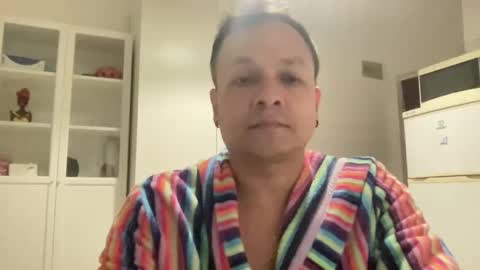 taurosboy online show from December 5, 1:25 am