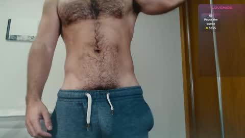 Juan  OF  myhairymacho online show from November 7, 10:57 pm