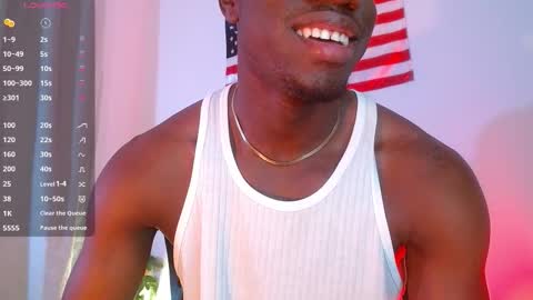 Mylo Wallace  online show from November 17, 1:08 am