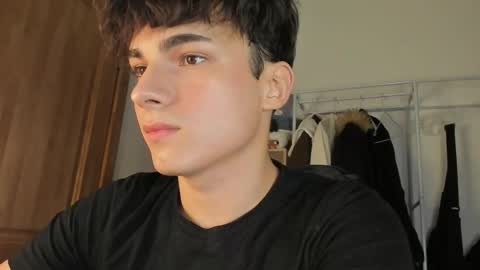 Evan Brown online show from October 16, 9:12 pm