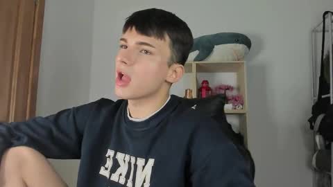 Evan Brown online show from November 11, 11:21 pm