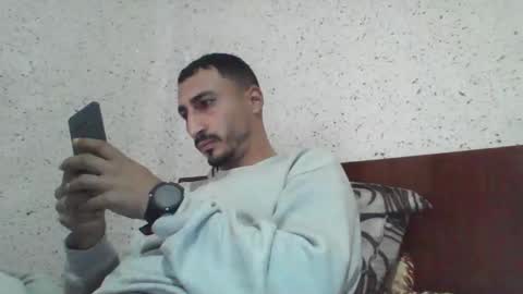 V online show from December 6, 1:33 pm