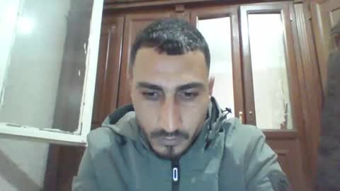 V online show from February 5, 12:38 pm